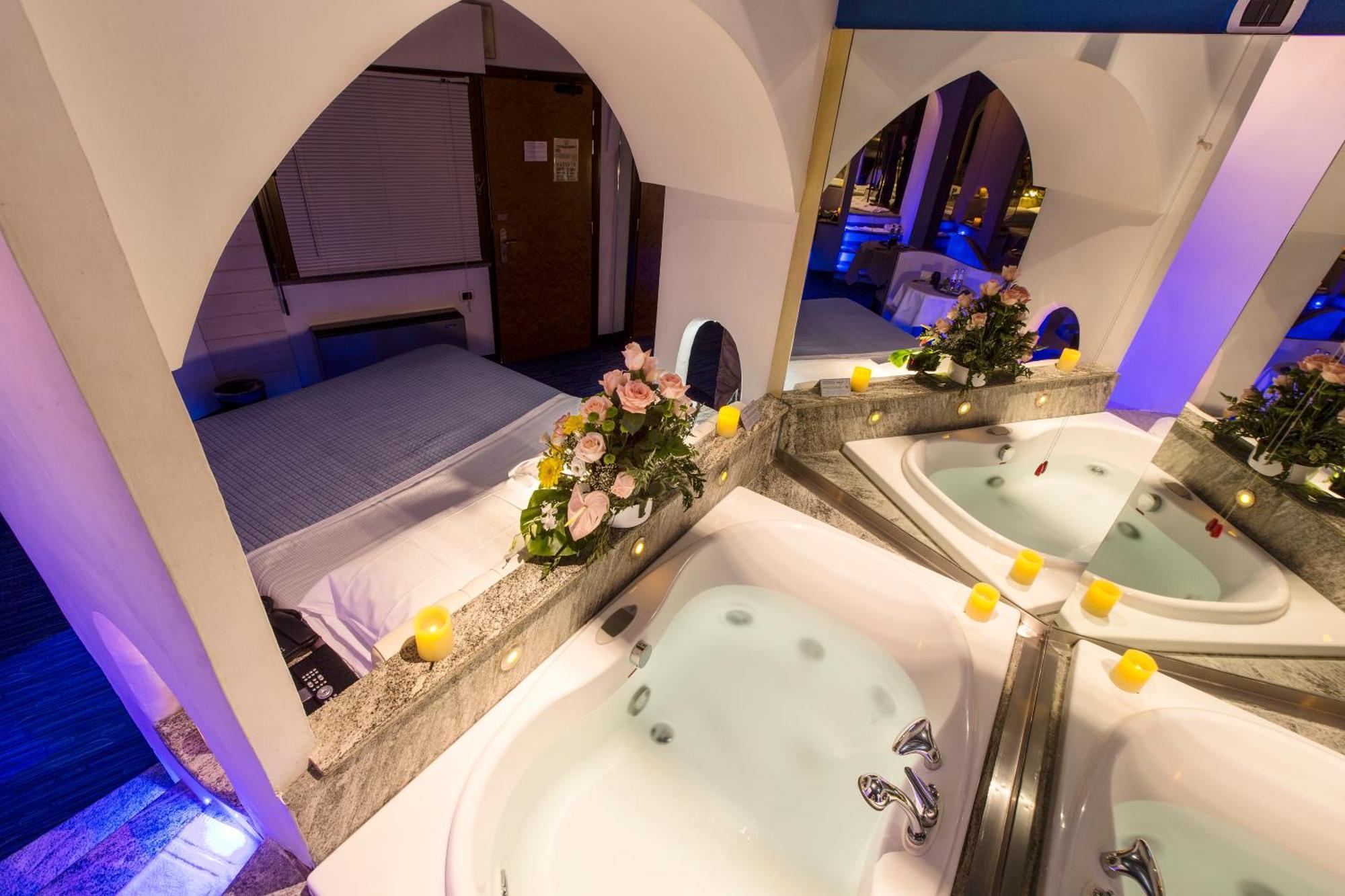 Hotel Motel K Casei Gerola Экстерьер фото